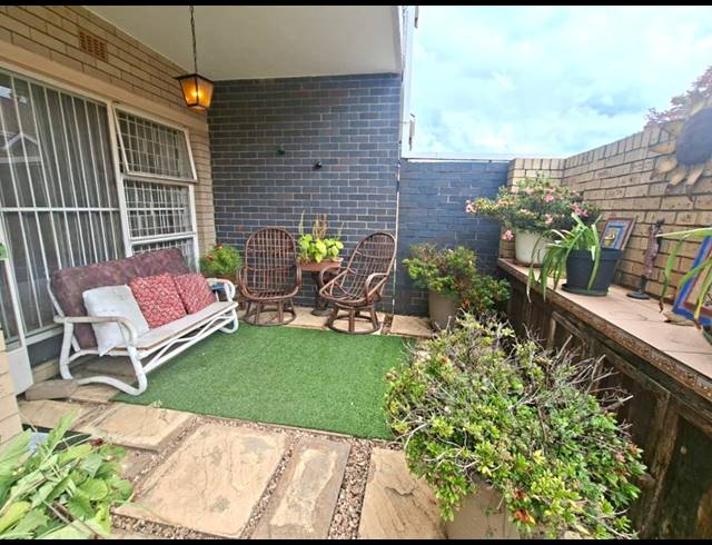 3 BEDROOM TOWNHOUSE FOR SALE IN THREE RIVERS PROPER